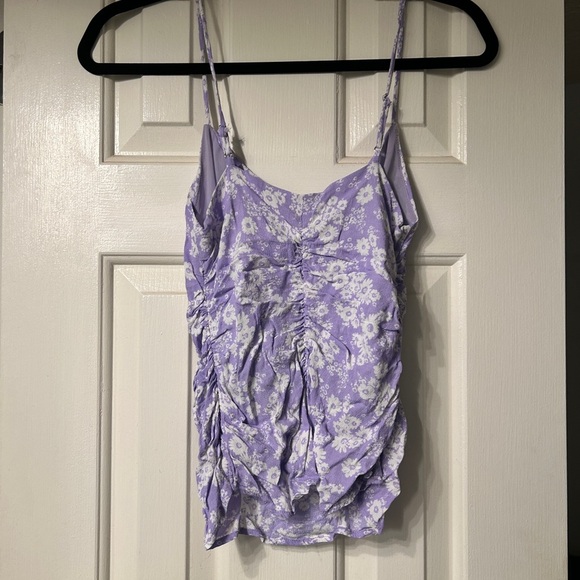 ASTR Ruched Floral Cami in Lavendar Daisy SZ S - Picture 9 of 9